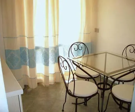 Hotel apartamentowy La Fenice Olbia